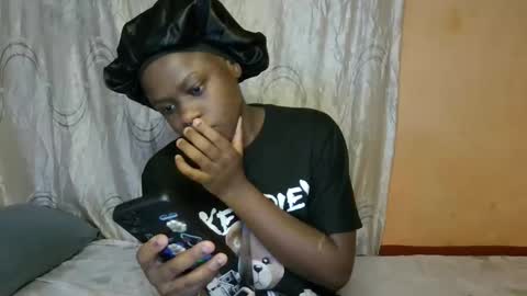 Snapshot of cute_marshal chatting on 02-15-26, 06:48 cute_marshal online show from 02-15-26, 06:48