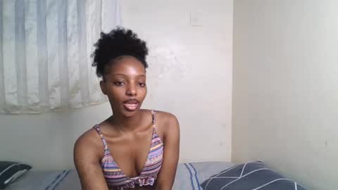 cute messy online show from 06-18-26, 01:59