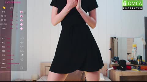 Snapshot of cute_milana chatting on 02-08-25, 07:48 Milana online show from 02-08-25, 07:48