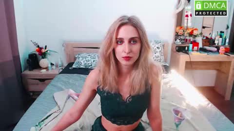 Snapshot of cute_milana chatting on 09-12-25, 09:42 Milana online show from 09-12-25, 09:42