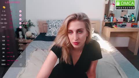 Snapshot of cute_milana chatting on 09-27-25, 08:30 Milana online show from 09-27-25, 08:30