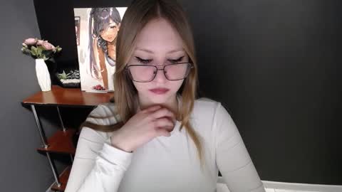 Veronica online show from 03-17-26, 07:23