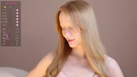 Snapshot of cute_shine chatting on 02-14-25, 09:45 Hey im Kristina Thank you for your support online show from 02-14-25, 09:45