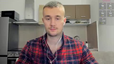 cute_skywalker online show from 02-15-25, 06:12