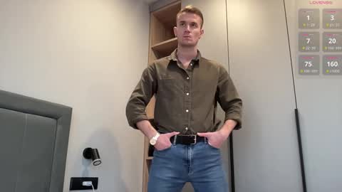 cute_skywalker online show from 10-29-25, 01:24