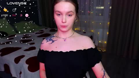 Snapshot of cute_summer_breathe chatting on 01-24-25, 06:14 Sue online show from 01-24-25, 06:14