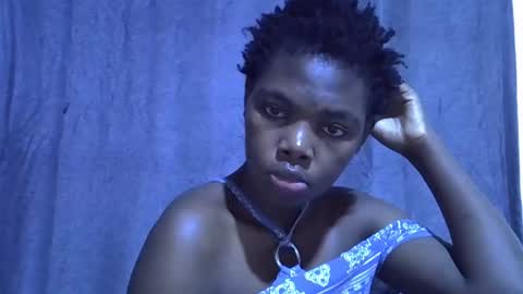 Snapshot of cute_tamara1 chatting on 09-22-25, 12:29 cute_tamara1 online show from 09-22-25, 12:29