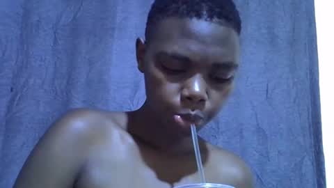 Snapshot of cute_tamara1 chatting on 09-29-25, 07:35 cute_tamara1 online show from 09-29-25, 07:35