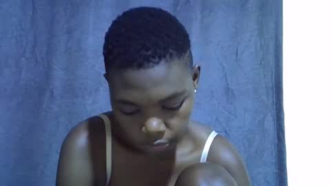 Snapshot of cute_tamara1 chatting on 10-05-25, 07:01 cute_tamara1 online show from 10-05-25, 07:01