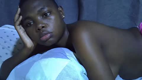 Snapshot of cute_tamara1 chatting on 10-10-25, 11:09 cute_tamara1 online show from 10-10-25, 11:09