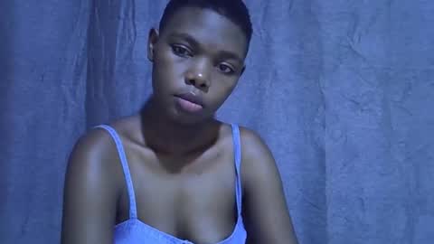 Snapshot of cute_tamara1 chatting on 10-18-25, 04:48 cute_tamara1 online show from 10-18-25, 04:48