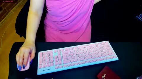 Snapshot of cute_tory chatting on 02-07-26, 07:28 Tory online show from 02-07-26, 07:28