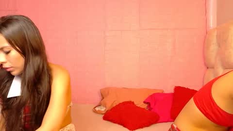 Snapshot of cuteantonella18 chatting on 11-02-25, 01:13 Tip us ask our names online show from 11-02-25, 01:13