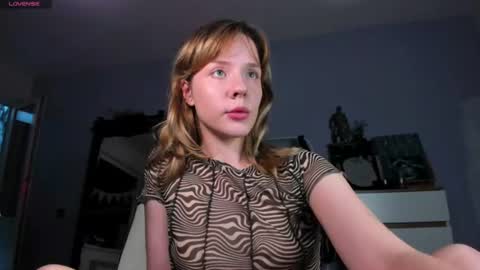 Amy online show from 08-01-26, 04:28