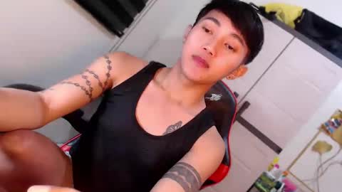 Steph online show from 04-11-26, 08:51