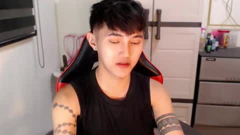 Steph online show from 05-17-26, 06:11