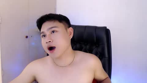 cuteasianlee online show from 02-02-26, 09:13
