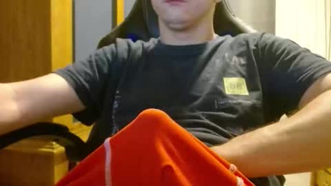 Cuteboy090 online show from 05-25-26, 08:48