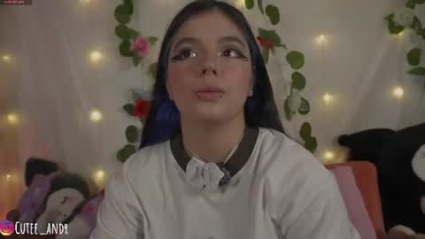 Snapshot of cutee_andrea chatting on 06-29-26, 02:29 Andrea 3 online show from 06-29-26, 02:29