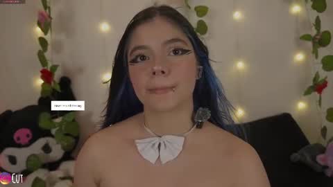 Snapshot of cutee_andrea chatting on 07-10-26, 03:00 Andrea 3 online show from 07-10-26, 03:00