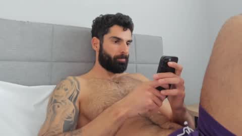 Snapshot of cuteeboy chatting on 01-12-25, 07:42 cuteeboy online show from 01-12-25, 07:42