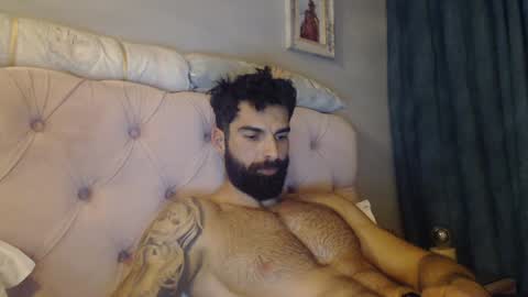Snapshot of cuteeboy chatting on 01-26-25, 04:41 cuteeboy online show from 01-26-25, 04:41