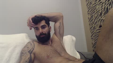 Snapshot of cuteeboy chatting on 01-26-25, 07:41 cuteeboy online show from 01-26-25, 07:41