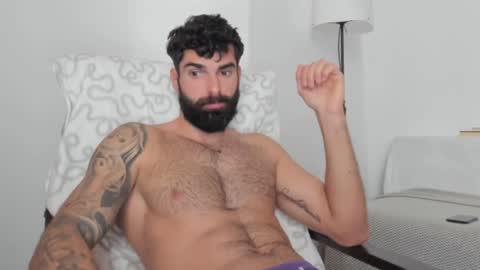 Snapshot of cuteeboy chatting on 02-04-25, 10:10 cuteeboy online show from 02-04-25, 10:10
