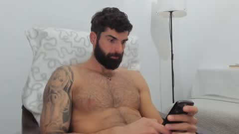 Snapshot of cuteeboy chatting on 02-04-25, 07:44 cuteeboy online show from 02-04-25, 07:44
