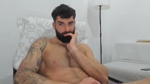 Snapshot of cuteeboy chatting on 02-09-25, 11:15 cuteeboy online show from 02-09-25, 11:15