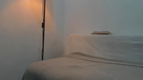 Snapshot of cuteeboy chatting on 02-18-25, 03:32 cuteeboy online show from 02-18-25, 03:32