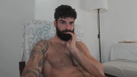 Snapshot of cuteeboy chatting on 02-24-25, 06:27 cuteeboy online show from 02-24-25, 06:27