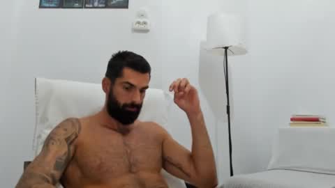 Snapshot of cuteeboy chatting on 09-15-25, 06:08 cuteeboy online show from 09-15-25, 06:08
