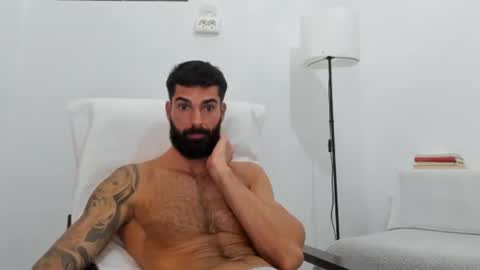 Snapshot of cuteeboy chatting on 10-15-25, 11:54 cuteeboy online show from 10-15-25, 11:54