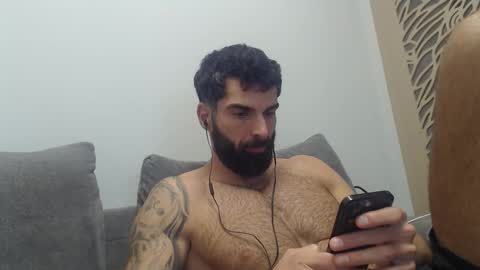 cuteeboy online show from 11-30-25, 09:19