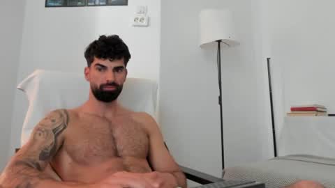 cuteeboy online show from 06-26-26, 06:07