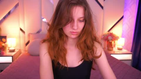 Foxy online show from 04-27-26, 01:42