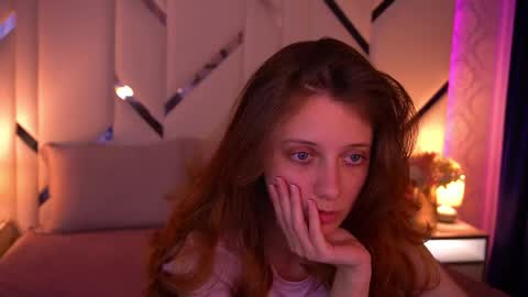 Foxy online show from 05-06-26, 01:05