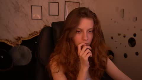 Foxy online show from 06-01-26, 12:51