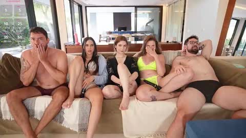 Mia online show from 02-23-25, 08:22