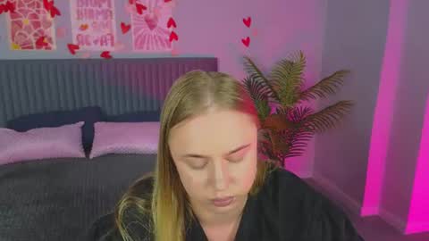 Snapshot of cutefever chatting on 06-30-26, 12:44 Amyy online show from 06-30-26, 12:44