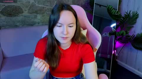 Snapshot of cuteglory chatting on 02-16-26, 01:35 cuteglory online show from 02-16-26, 01:35