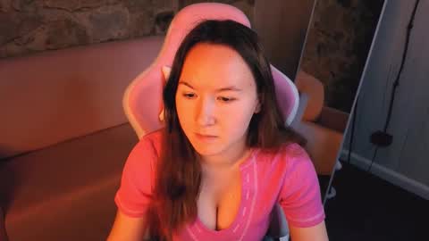 Snapshot of cuteglory chatting on 02-19-26, 01:56 cuteglory online show from 02-19-26, 01:56