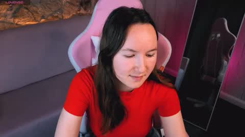 Snapshot of cuteglory chatting on 02-20-26, 06:26 cuteglory online show from 02-20-26, 06:26