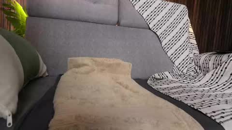 Im Jazmin online show from 04-29-26, 02:48