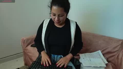 Snapshot of cutejess45 chatting on 03-07-25, 07:05 tell me jess   online show from 03-07-25, 07:05