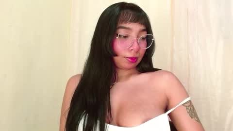 Mishel online show from 10-15-25, 04:45