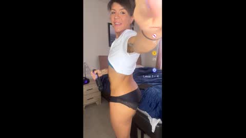 Snapshot of cutekarii chatting on 11-01-25, 04:09 cutekarii online show from 11-01-25, 04:09