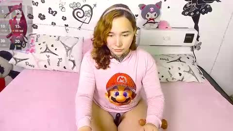 cutekat  online show from 02-18-26, 03:57