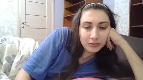 Snapshot of cutekattie chatting on 11-21-25, 01:26 cutekattie online show from 11-21-25, 01:26